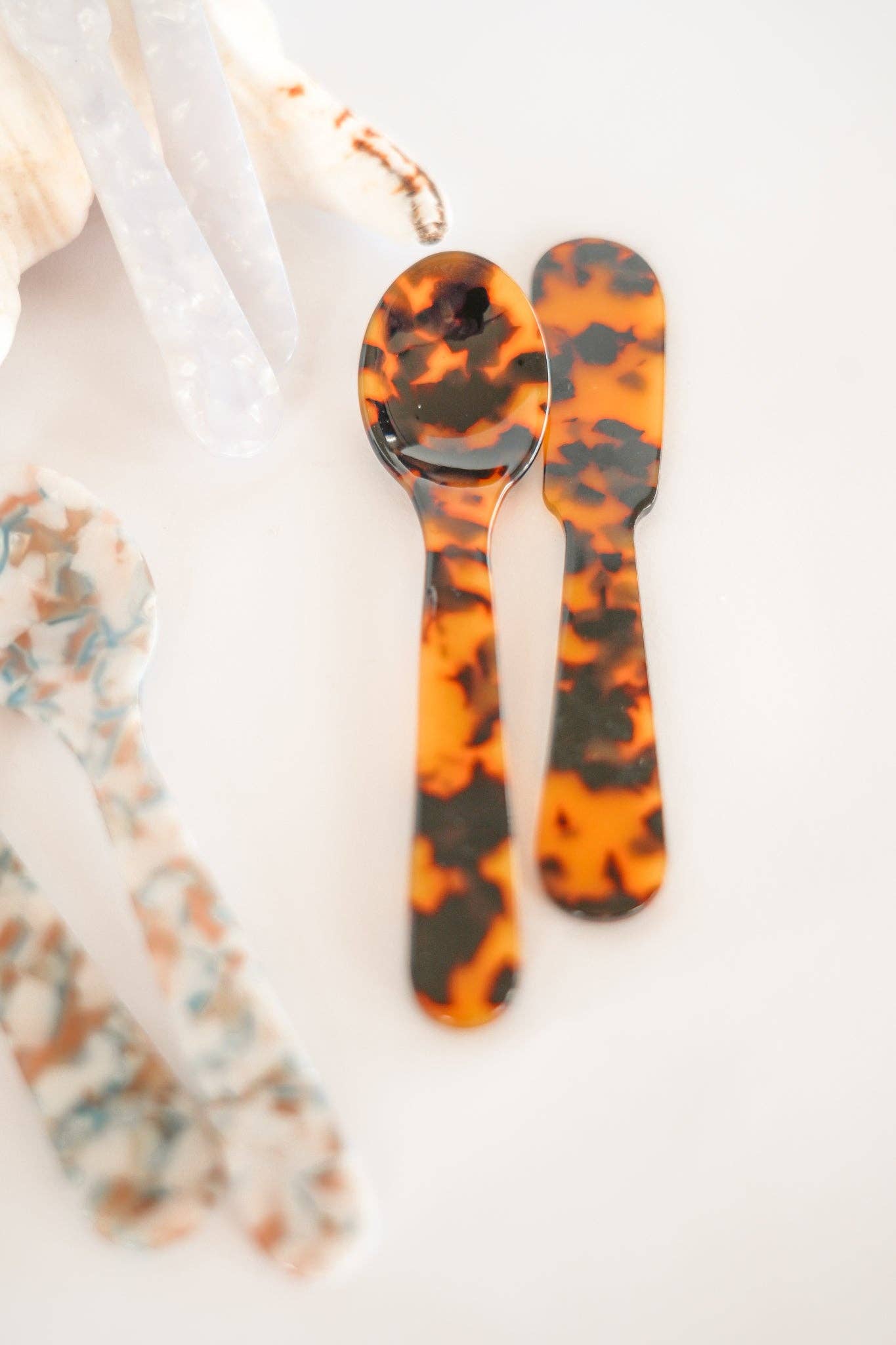 THE PEARLA PATE SET: Tort