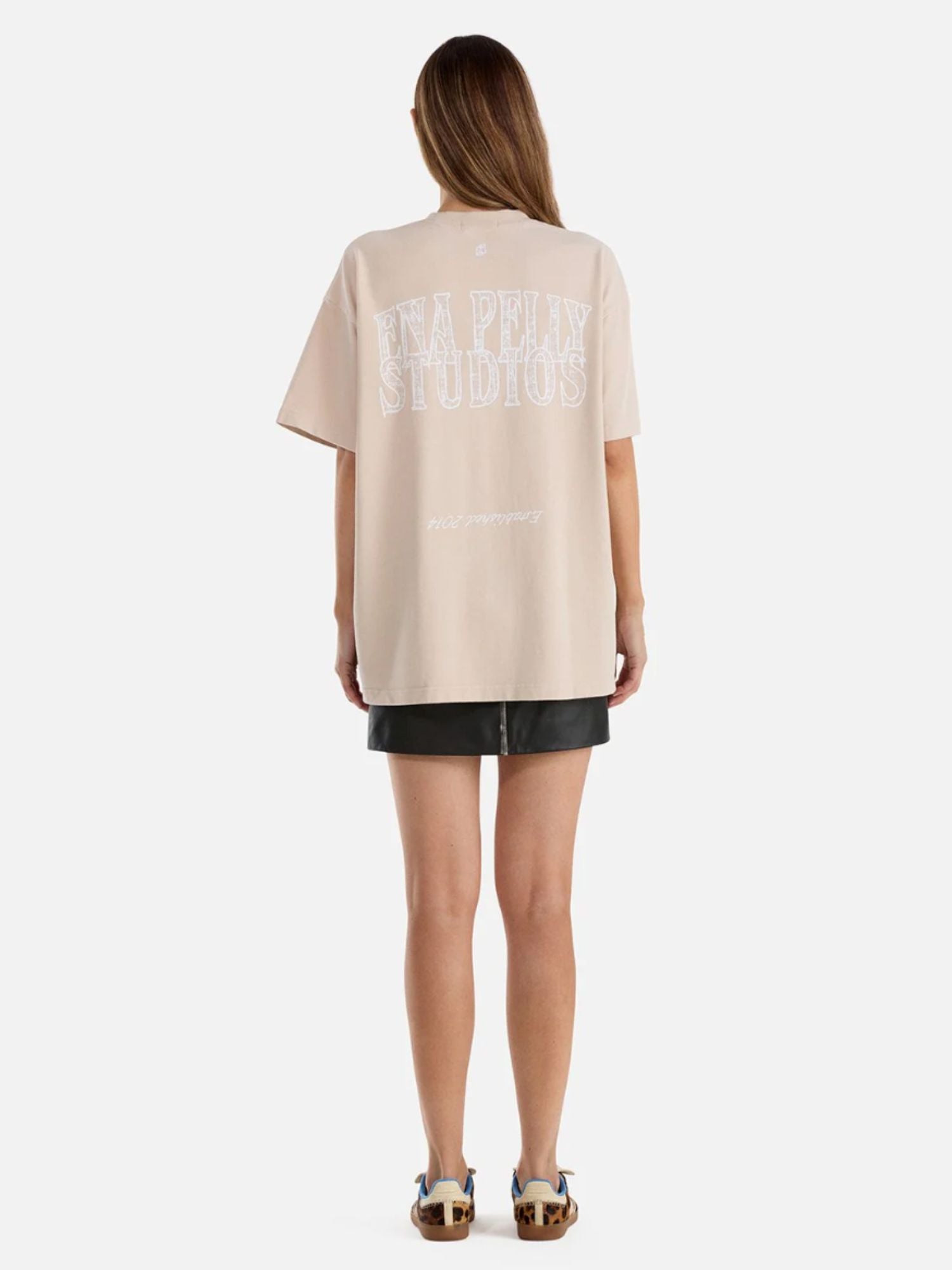 Eva Tee | Alabaster