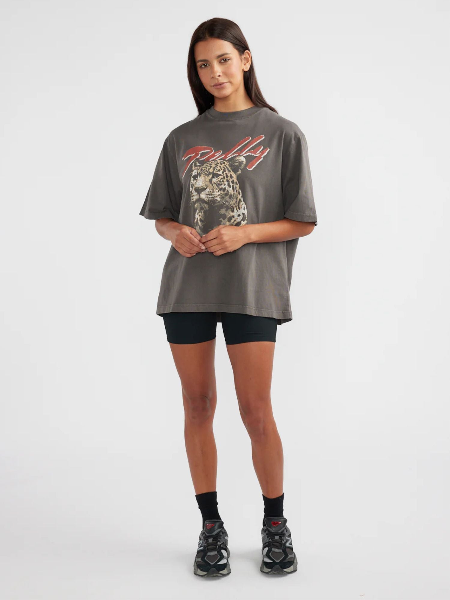 Ena Pelly - Pelly Tour Tee | Smoke