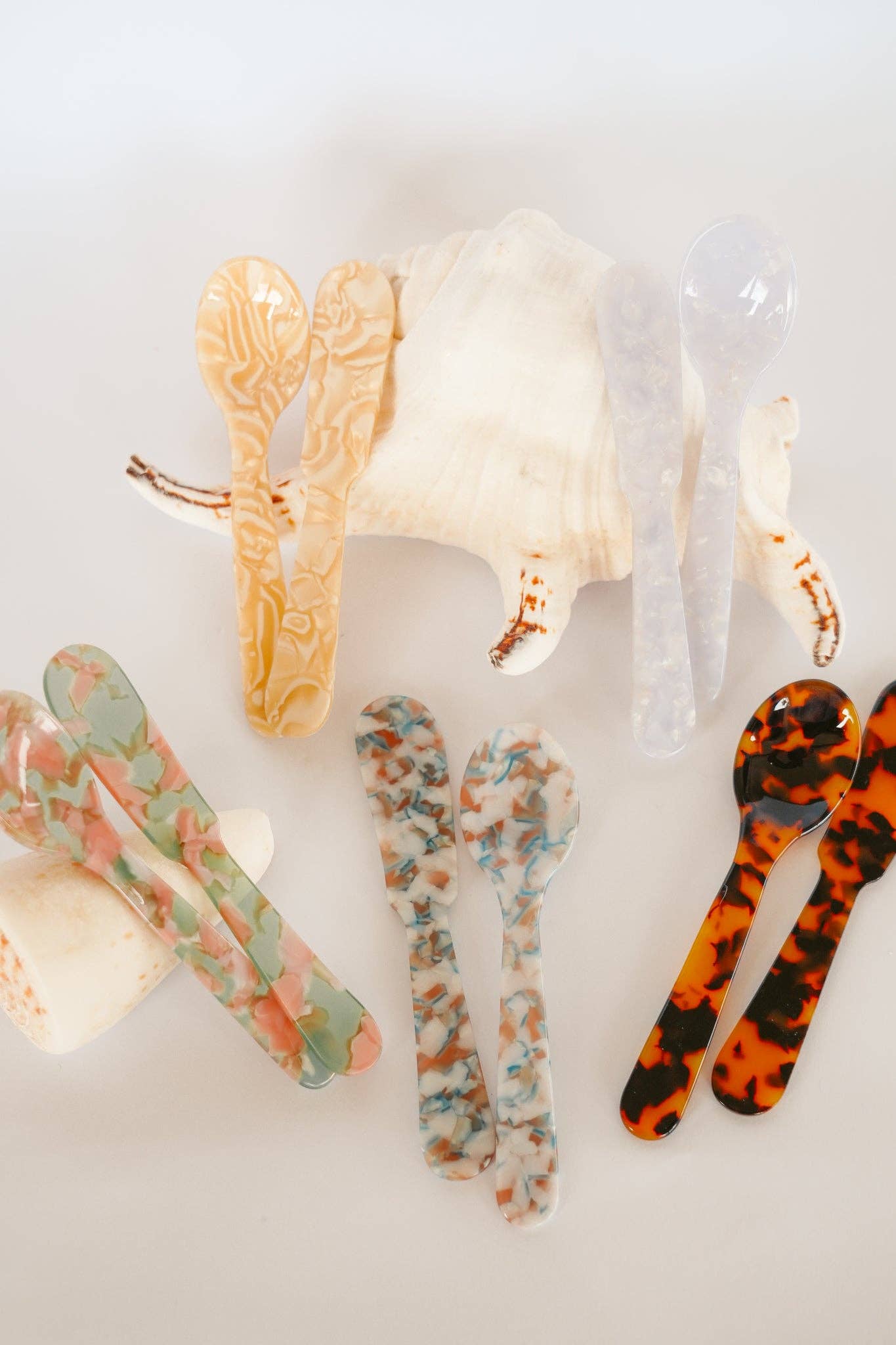 THE PEARLA PATE SET: Tort