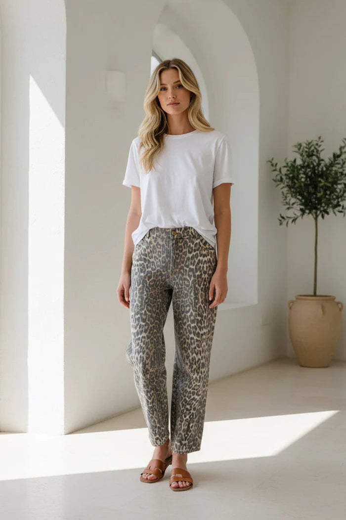 Barrell Leg Leopard Print Jean