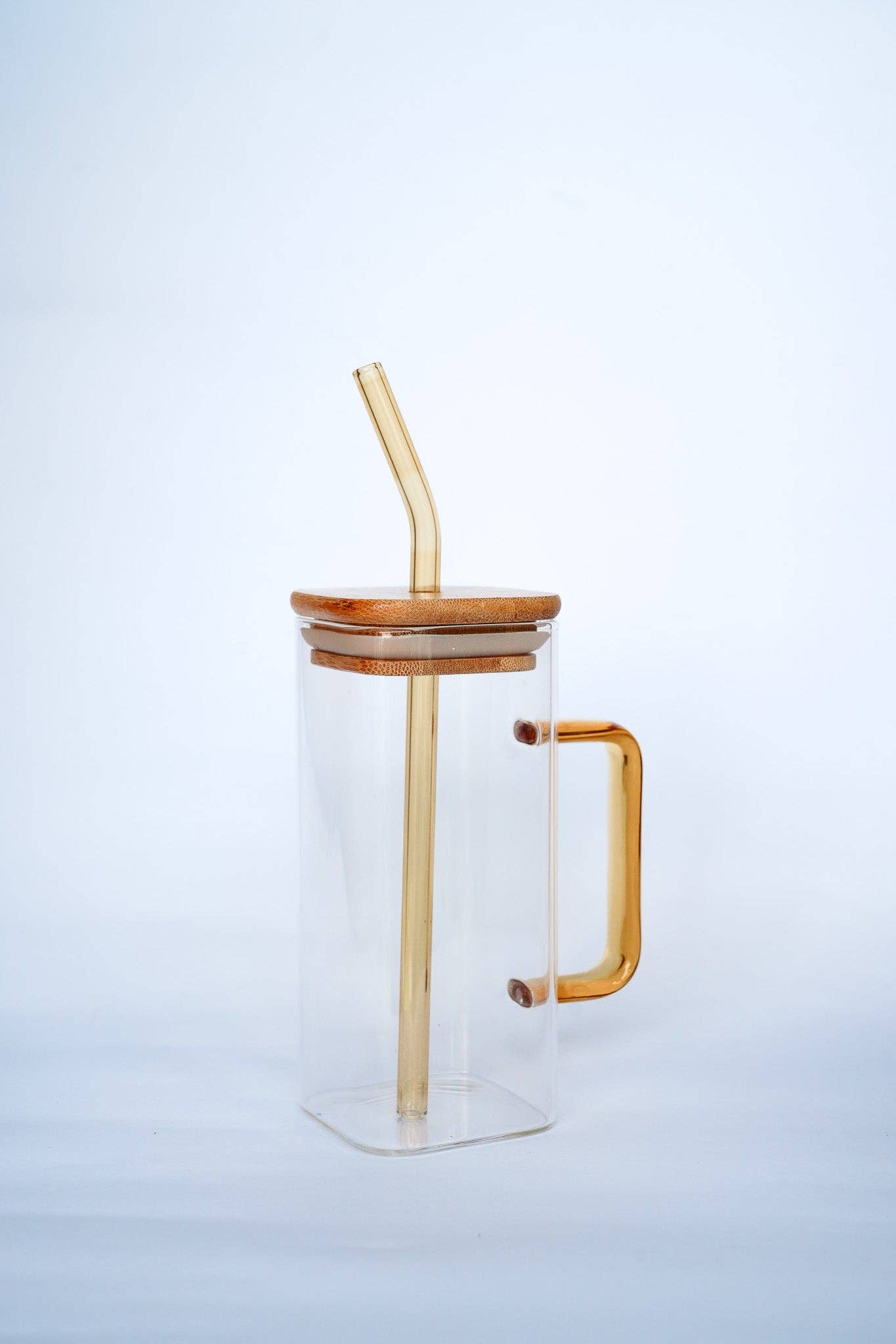 The Catalina Glass Mug + Straw | Mocha