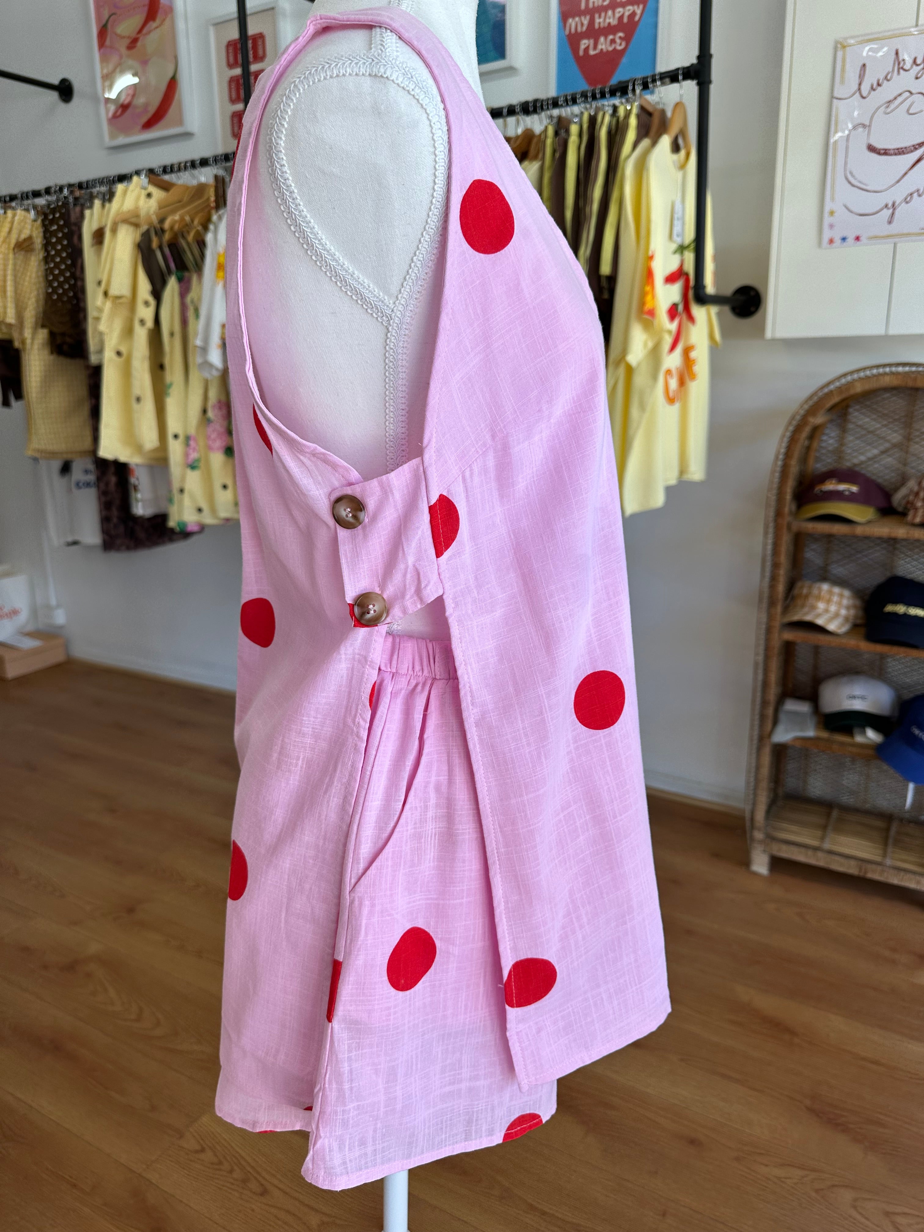 Pink/Red Polka Dot Panel Set