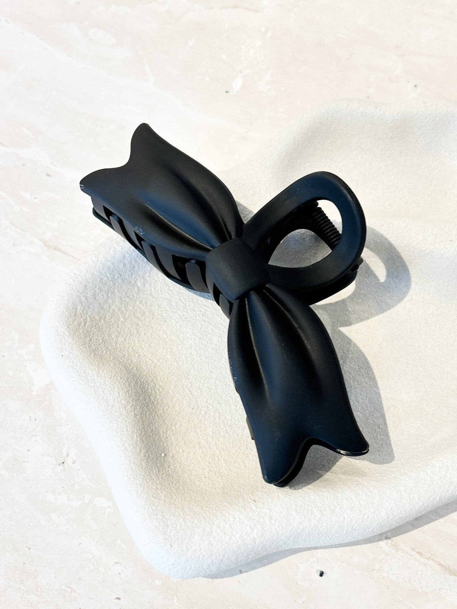 Brown Large Hair Clip ( latte)