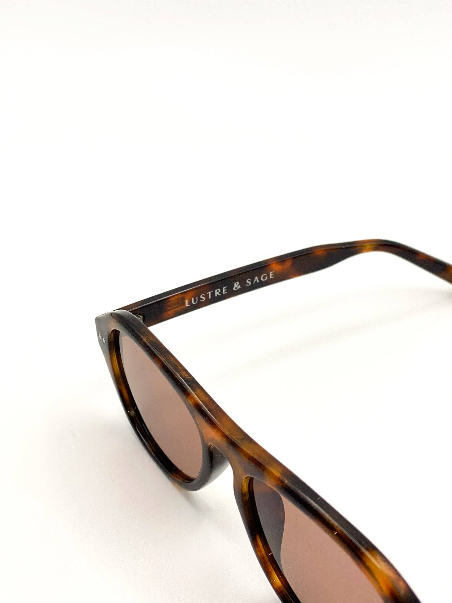 L&S Blanc Round Frame Sunglasses in Dark Tort