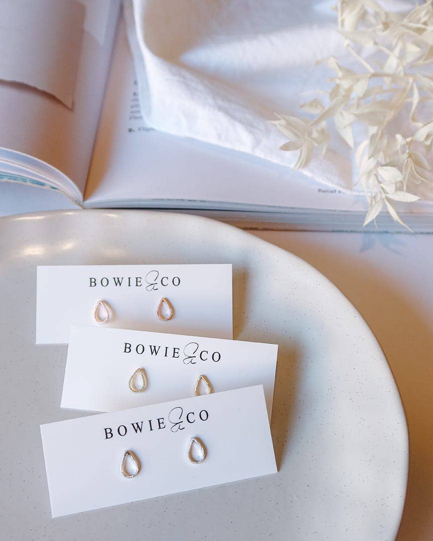 Teardrop Geo Stud Earrings | Gold