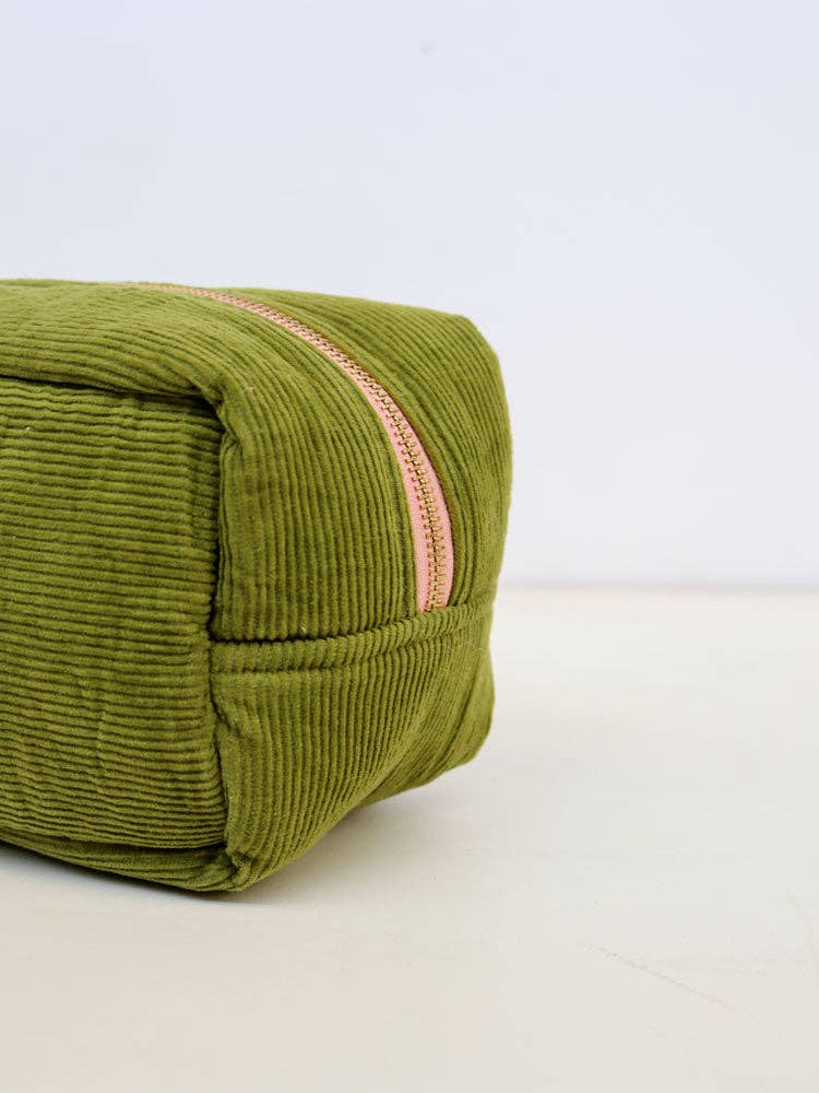 Corduroy Dopp Kit in Pistachio
