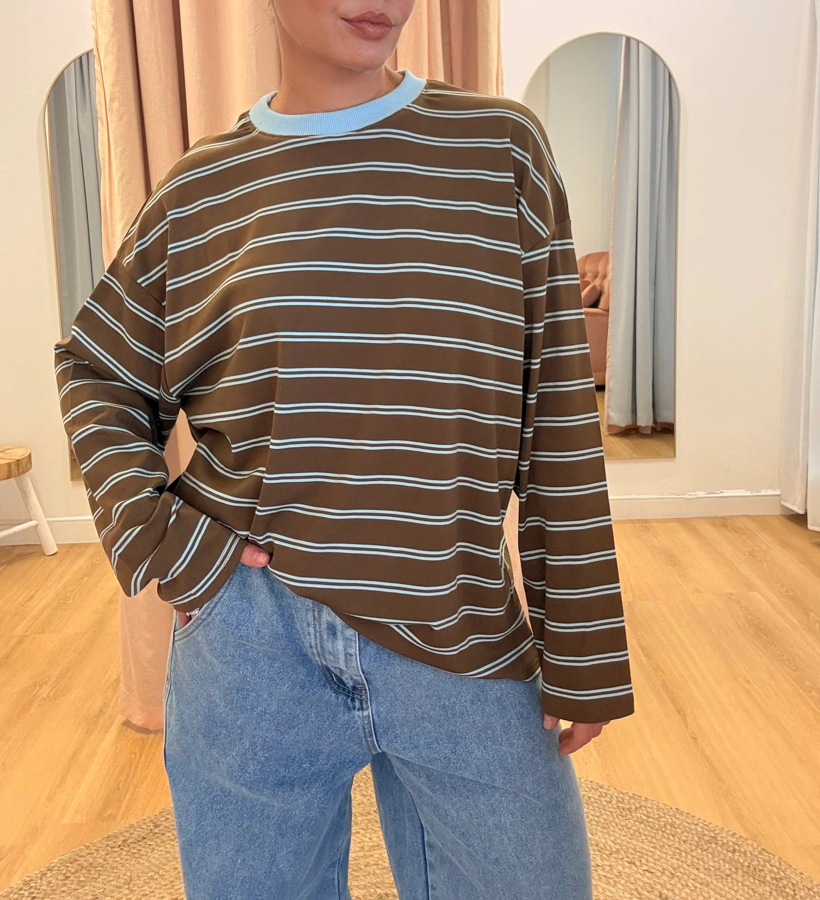 Amiah Long Sleeve Tee | Chocolate/Blue