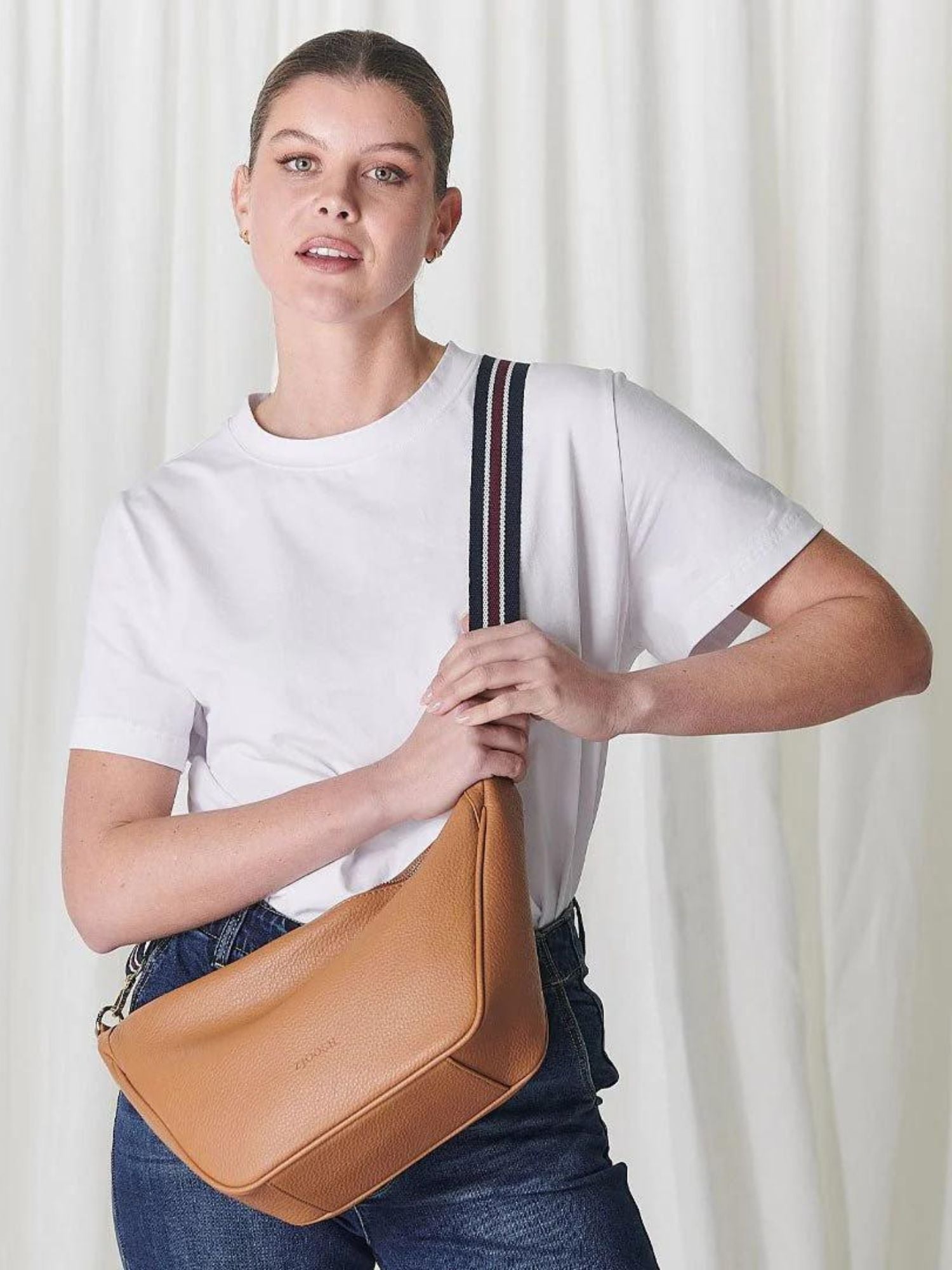 Baster Sling Bag | Tan