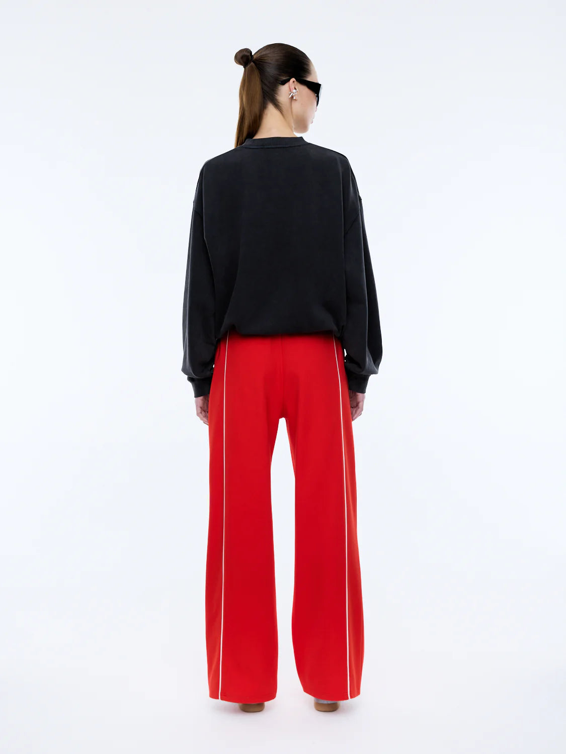 Ena Pelly -Star Sweatshirt