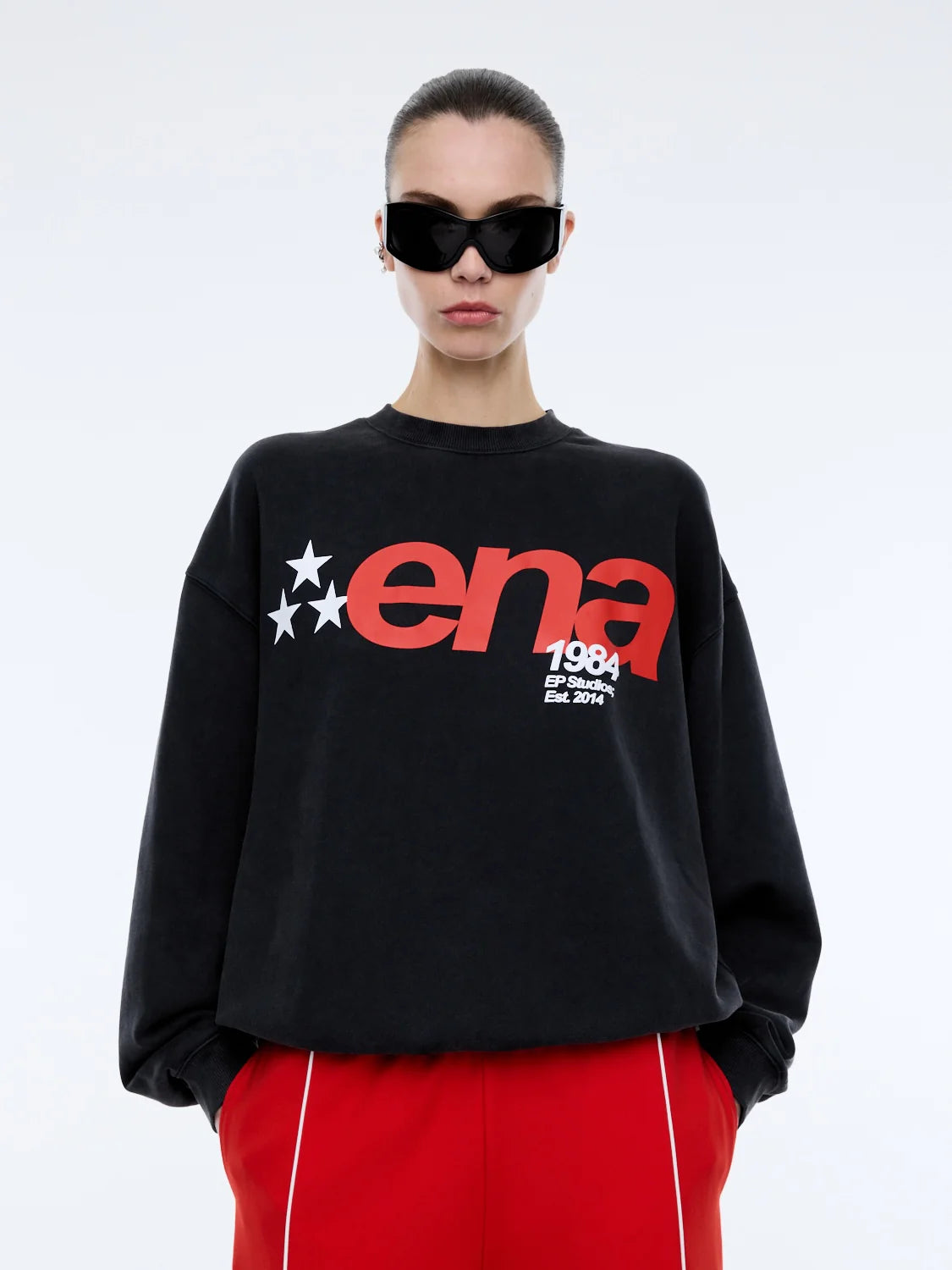 Ena Pelly -Star Sweatshirt