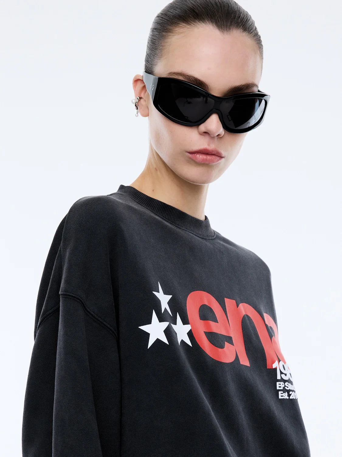 Ena Pelly -Star Sweatshirt