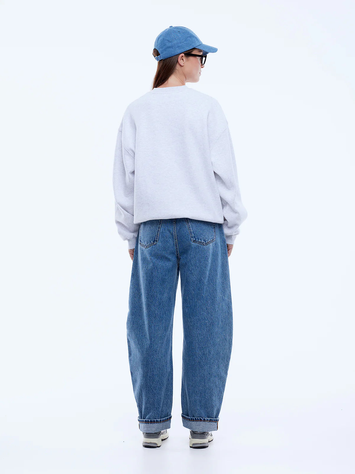 Pelly Collegiate Sweatshirt ~ White Marle