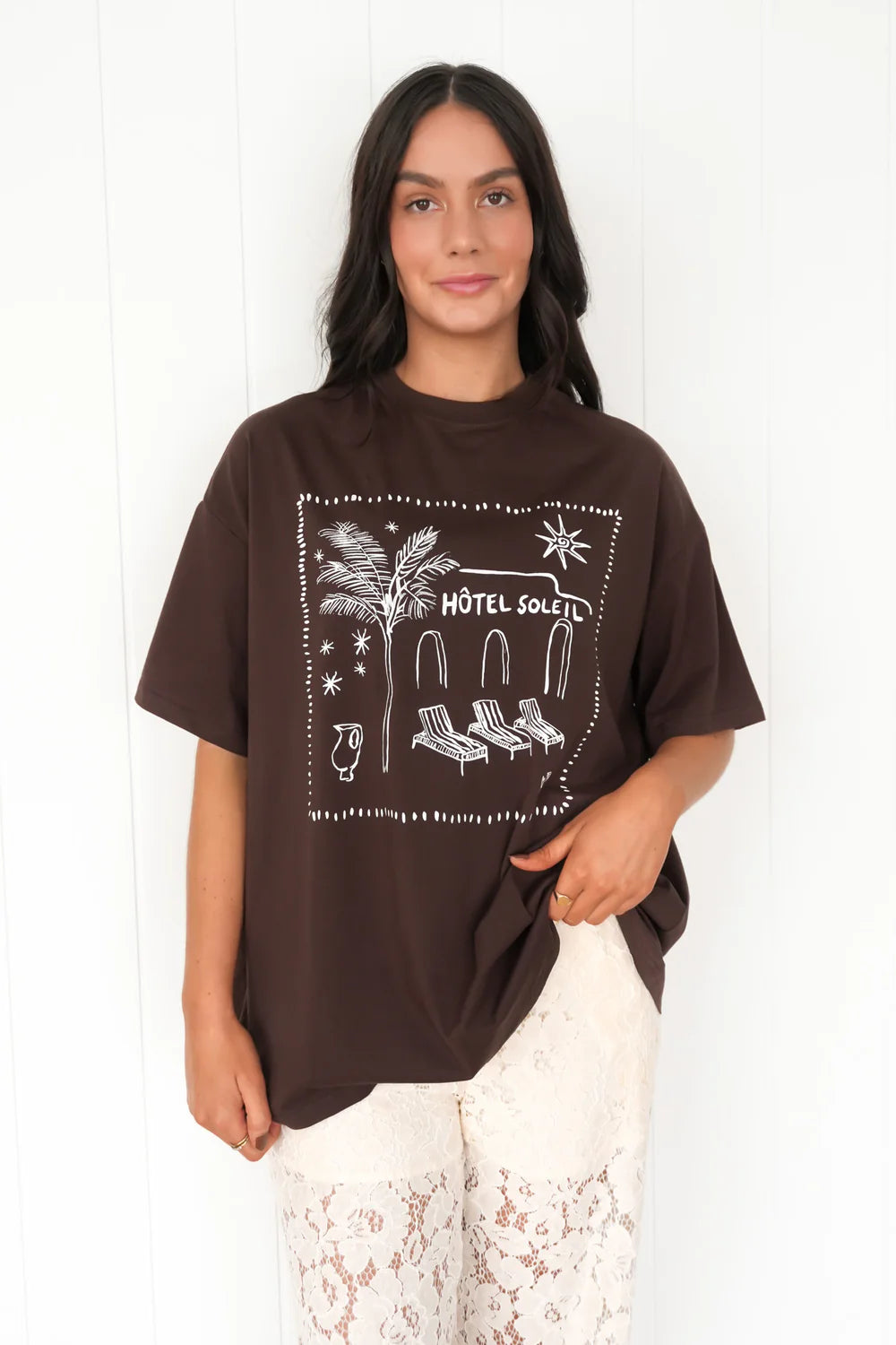 Hotel Soleil Tee | Chocolate