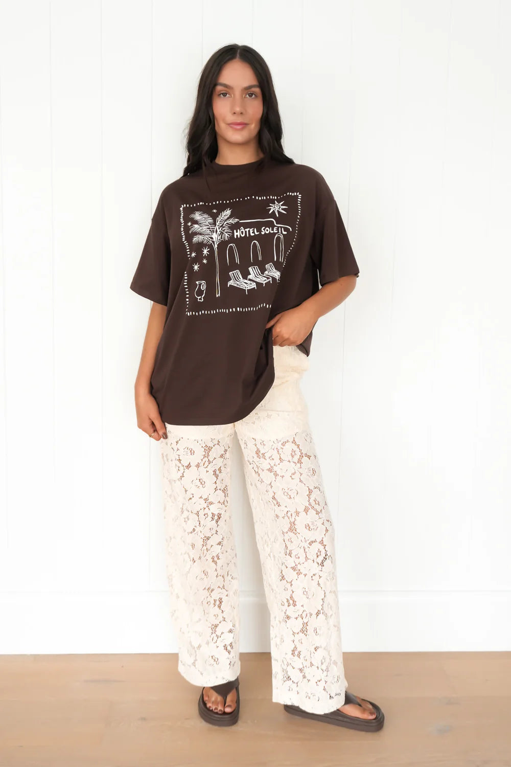 Hotel Soleil Tee | Chocolate