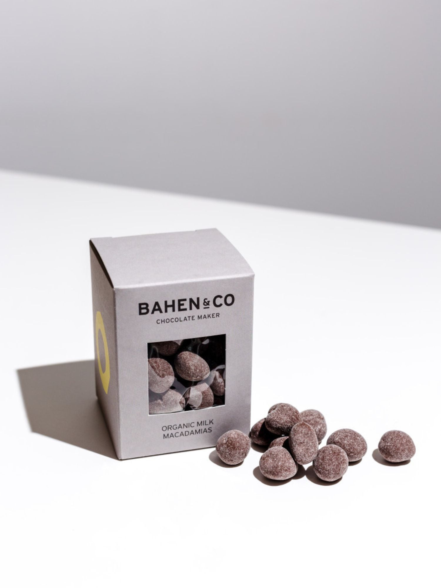 Bahen & Co | Organic Milk Macadamia Chocolates