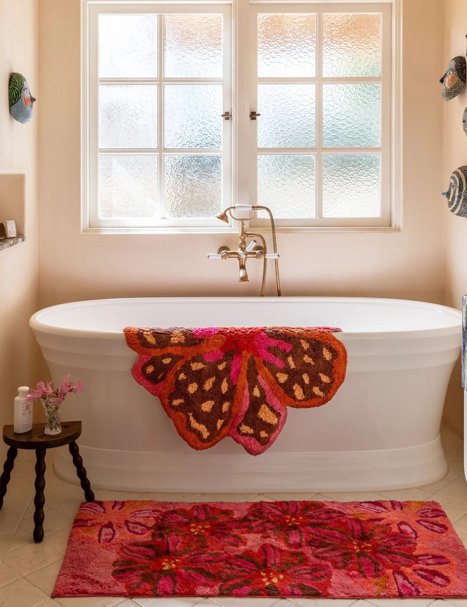 Pinkbath1.jpg