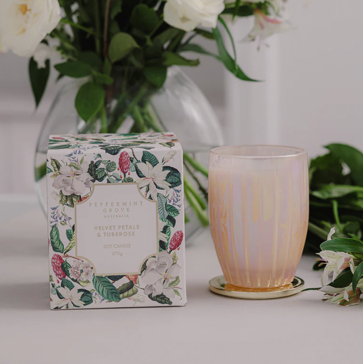 Peppermint Grove - Velvet Petals & Tuberose Candle