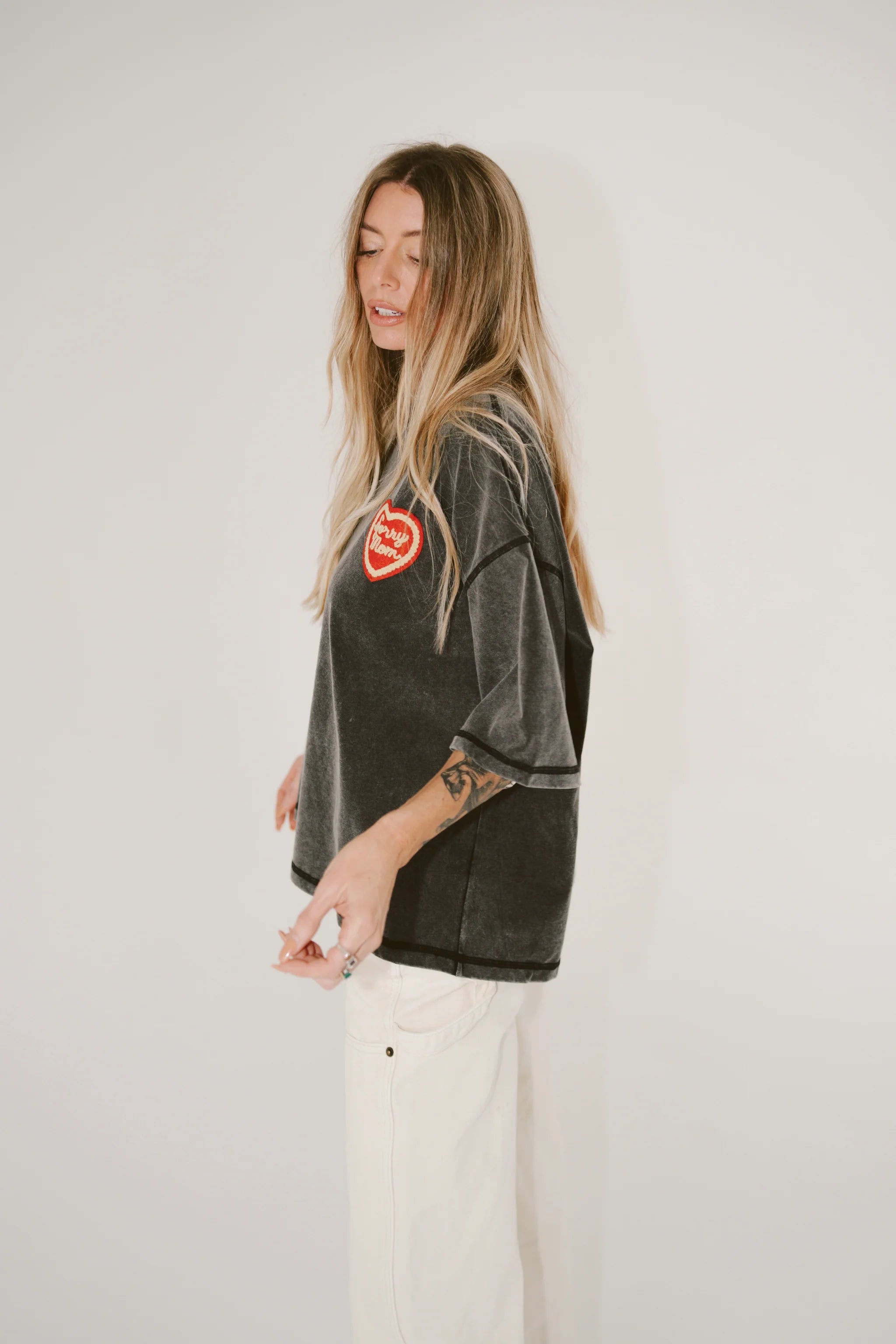 Sorry Mom Tee | Black