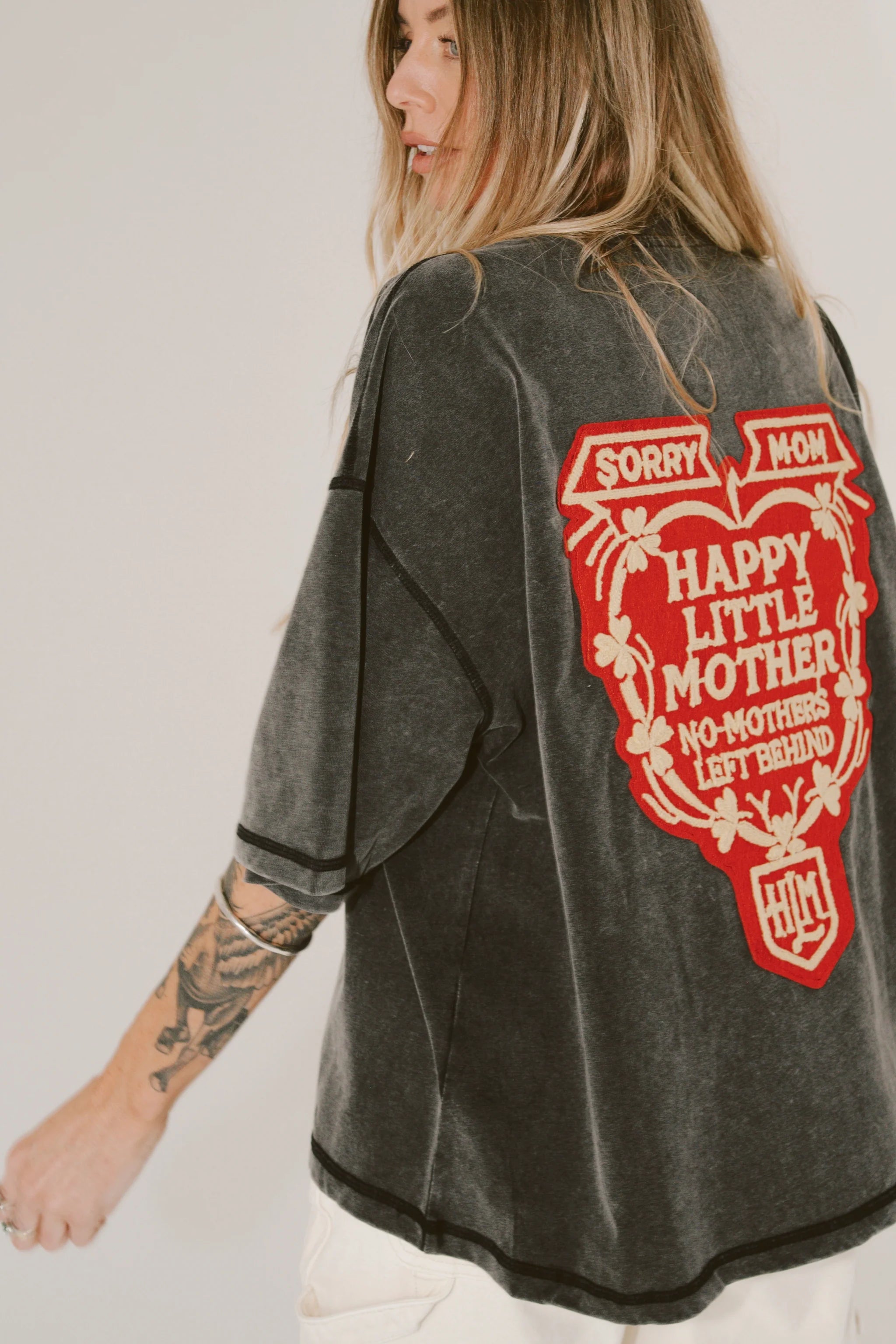 Sorry Mom Tee | Black