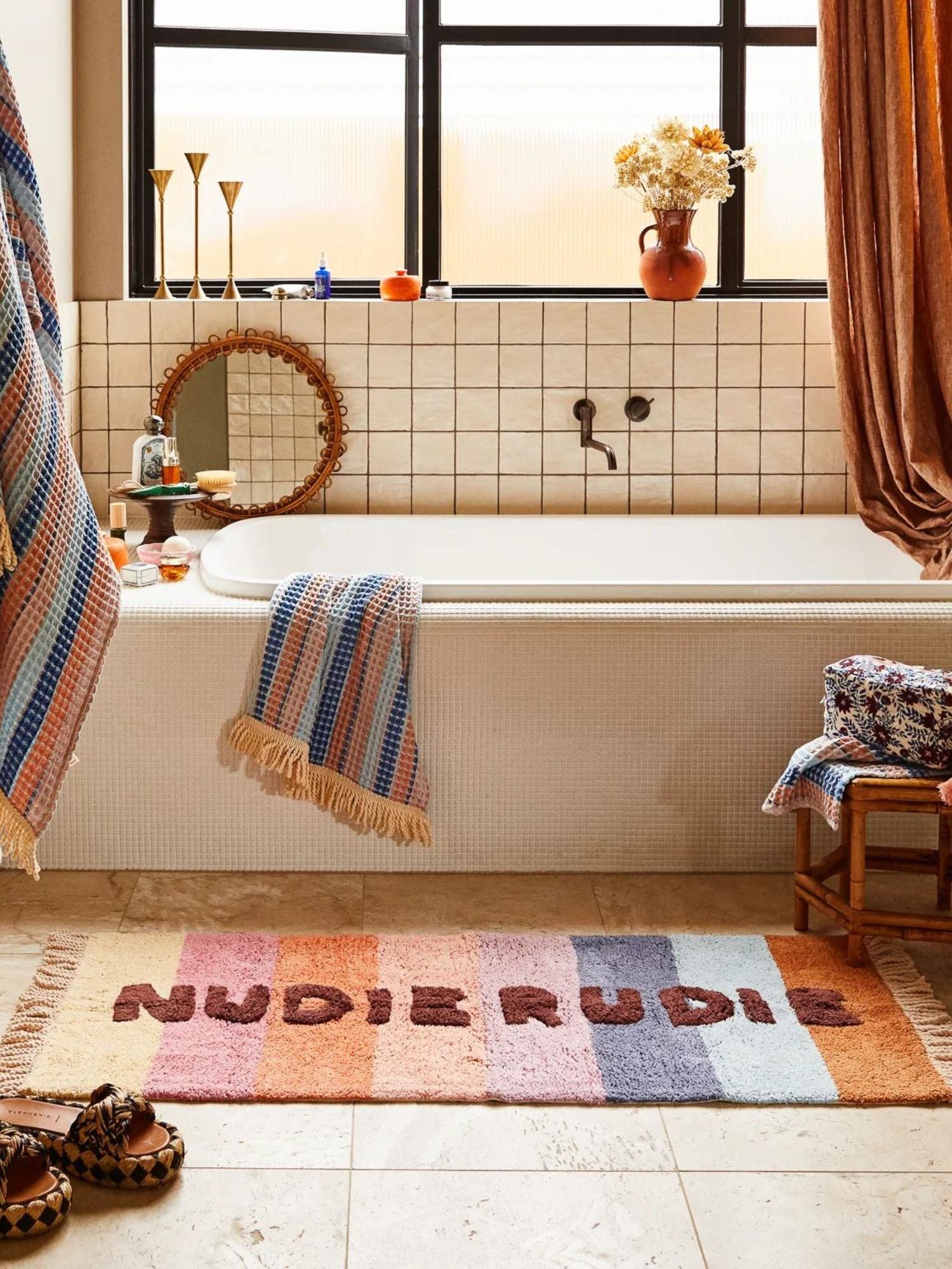 Valli Nudie Rudie Bath Runner