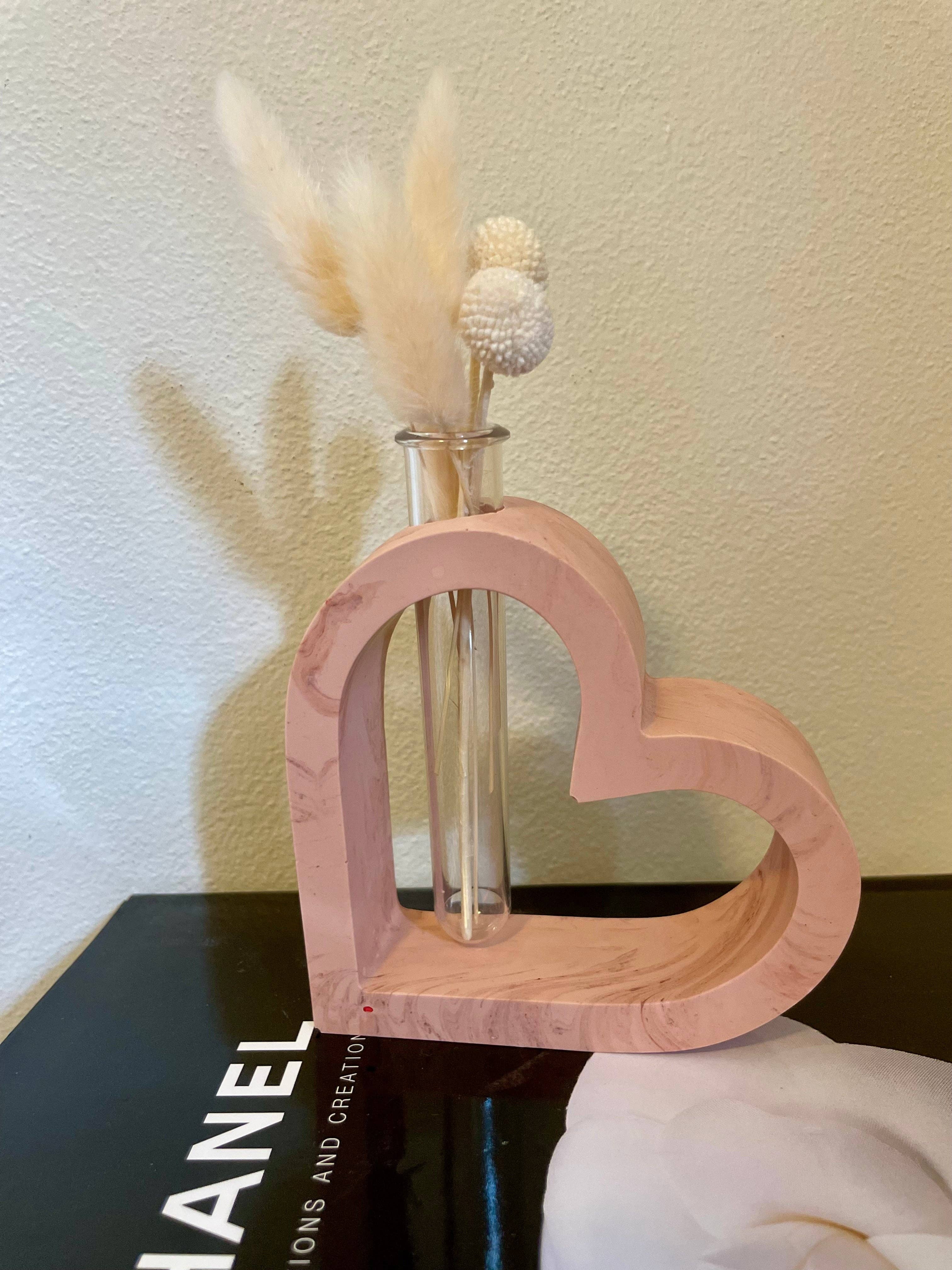Audrey Heart Vase | Terracotta