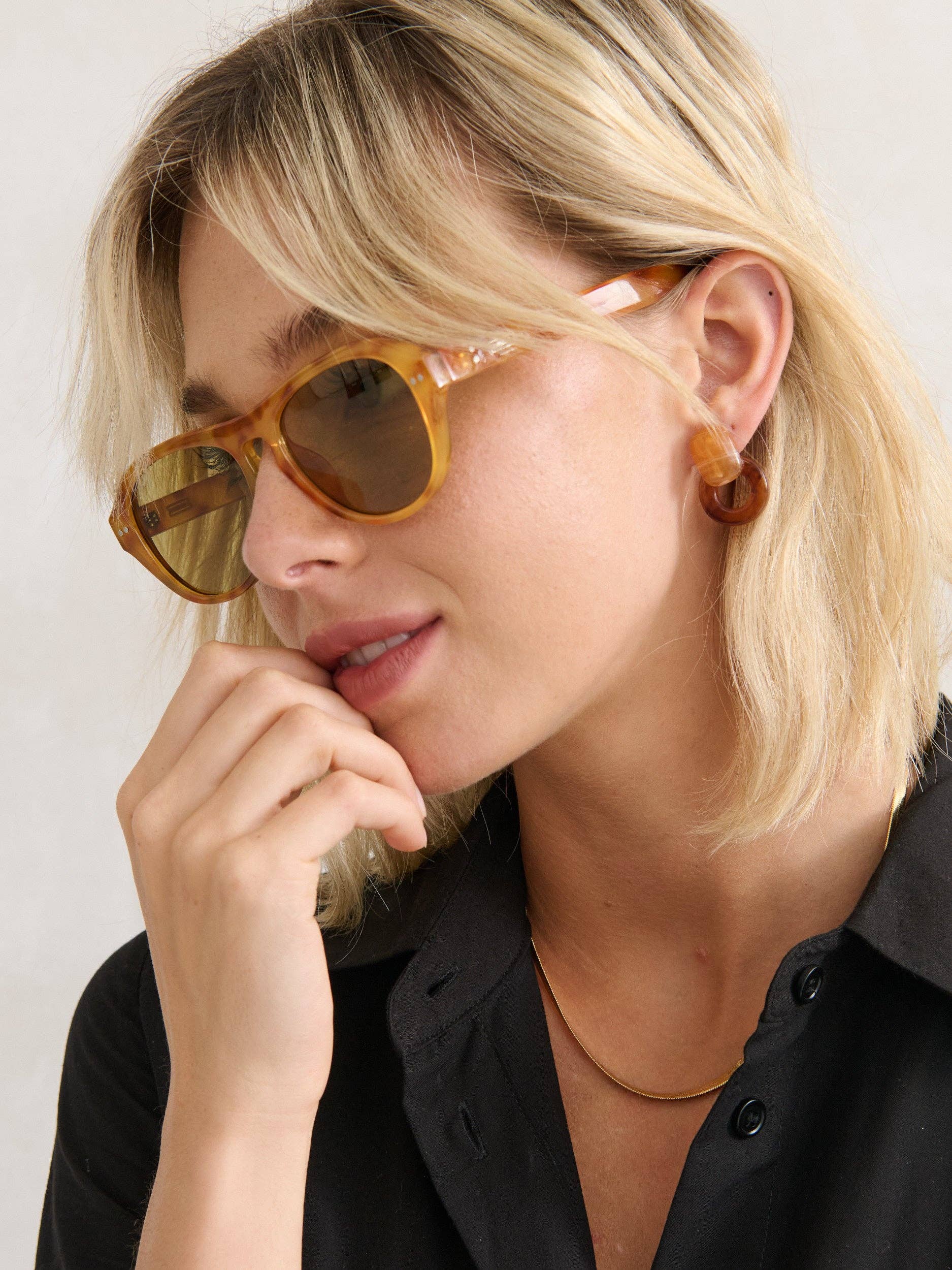Blanc Round Frame Sunglasses in Vintage Tort