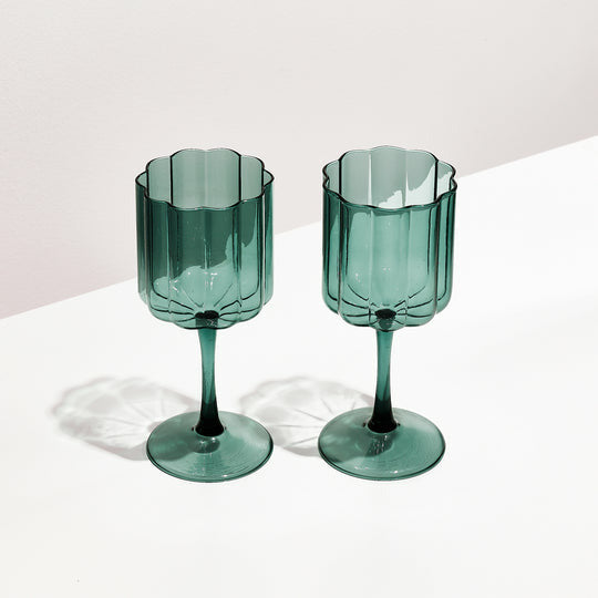 Wine_Glass_Teal_540x_00ba7299-7320-4b2e-ae1a-fb53b39d0d6f.jpg